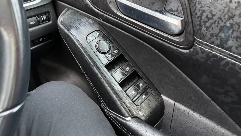 Nissan Qashqai 1.3 DiG-T MH N-Connecta 5dr Petrol Hatchback